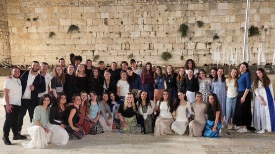 af52fa11-4c8e-41c7-8149-dd107c5a8a68